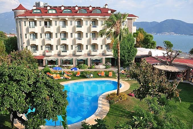 Ece Hotel Sovalye Island