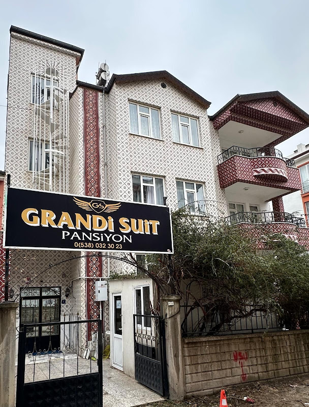 Grandi Suit Pansiyon