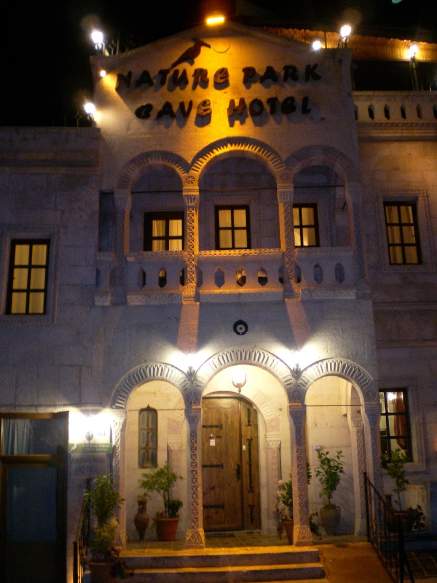 Aren Cave Hotel And Art Gallery