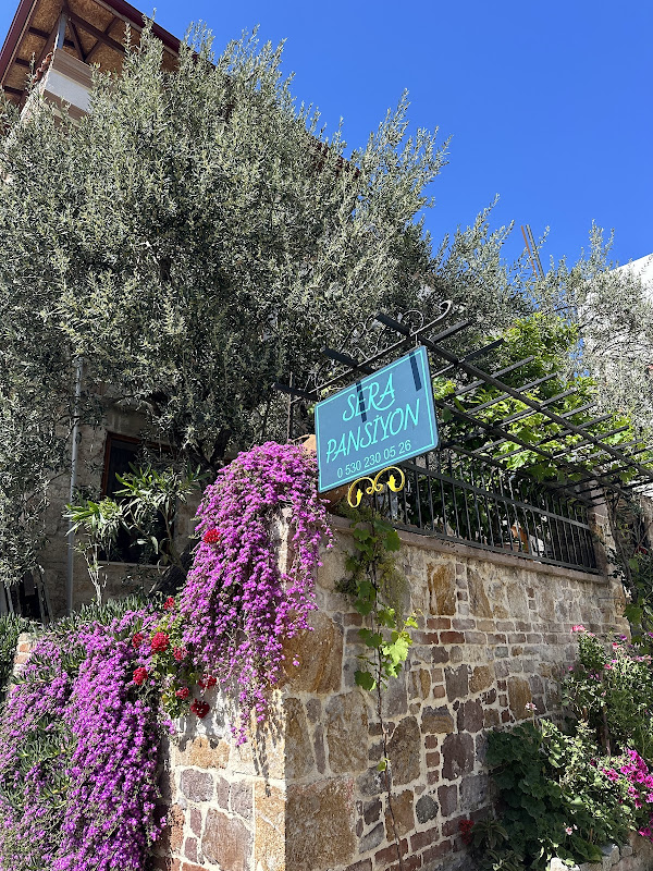 Sera Pansiyon Ayvalık