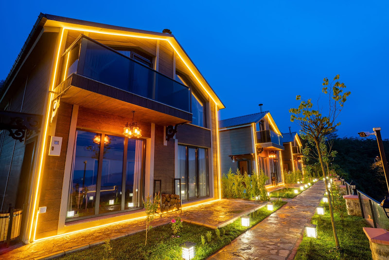 Poison Garden Suite & SPA