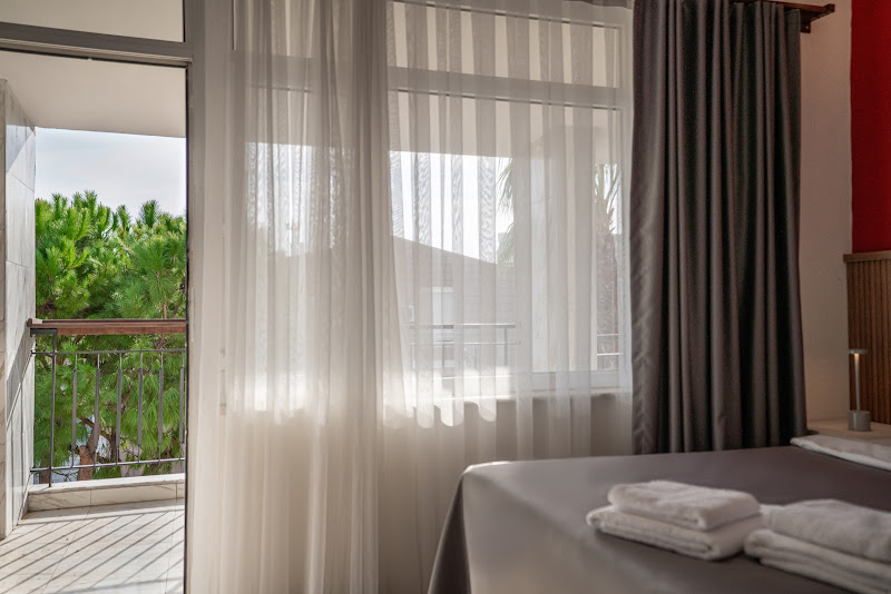 Ola Hotel