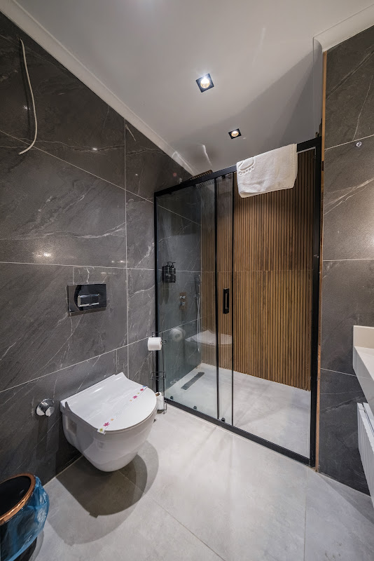 AKÇAY GOLDEN STONE HOTEL