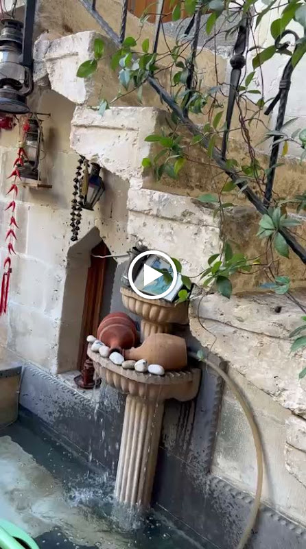 Dilek Hanım Konağı SÜRER