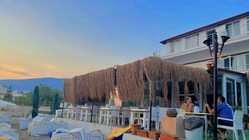 Paradise Beach Hotel