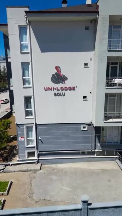 Uni-lodge Kız Apart