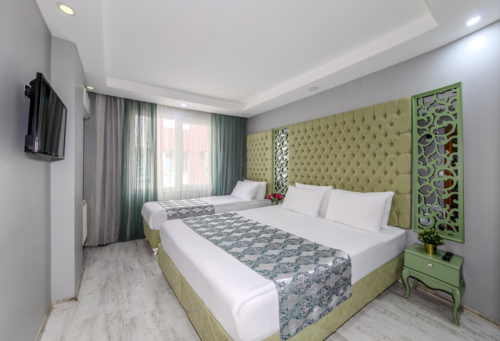 Orange Airport Hotel