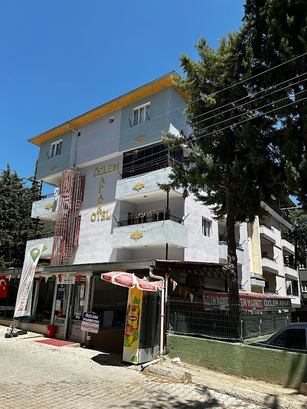 ÖZLEM APART (PANSİYON) KALORİFERLİ ILICA