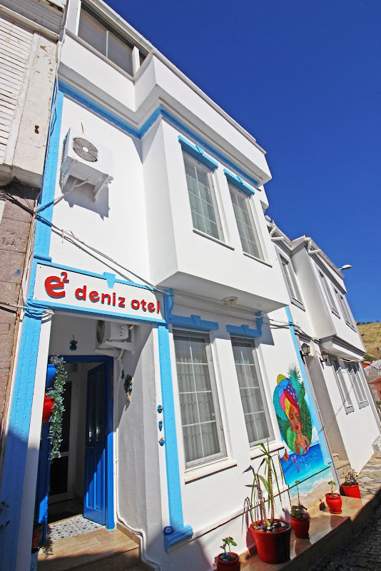 e2 Deniz Otel Bozcaada