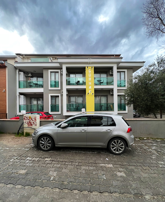 Gürhan Apart
