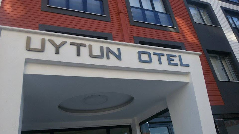 Uytun Otel