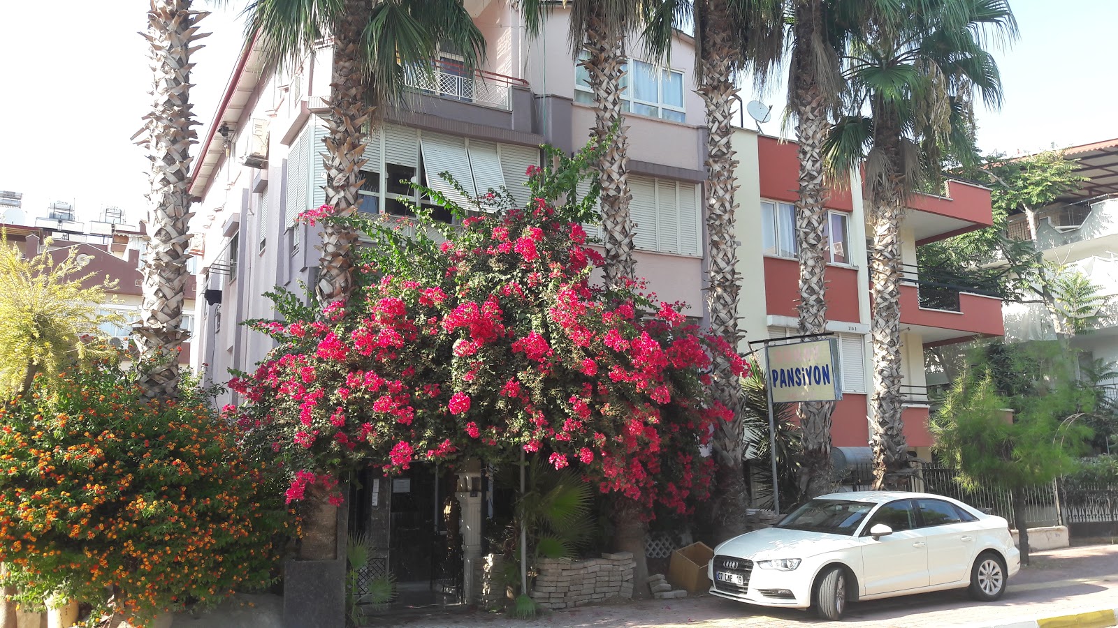 Güneş Hotel