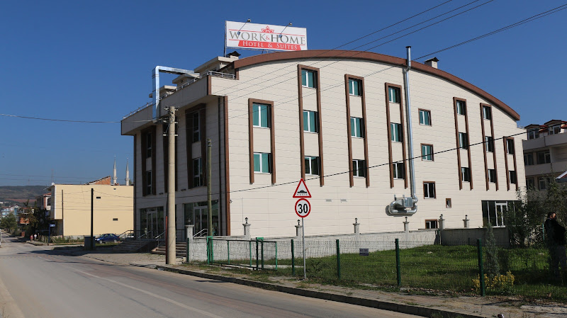 Work & Home Hotel Suites