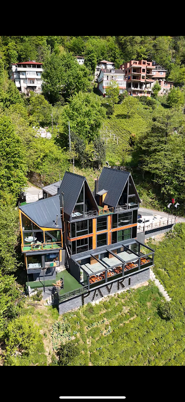 Rize Pavri Suit Bungalov