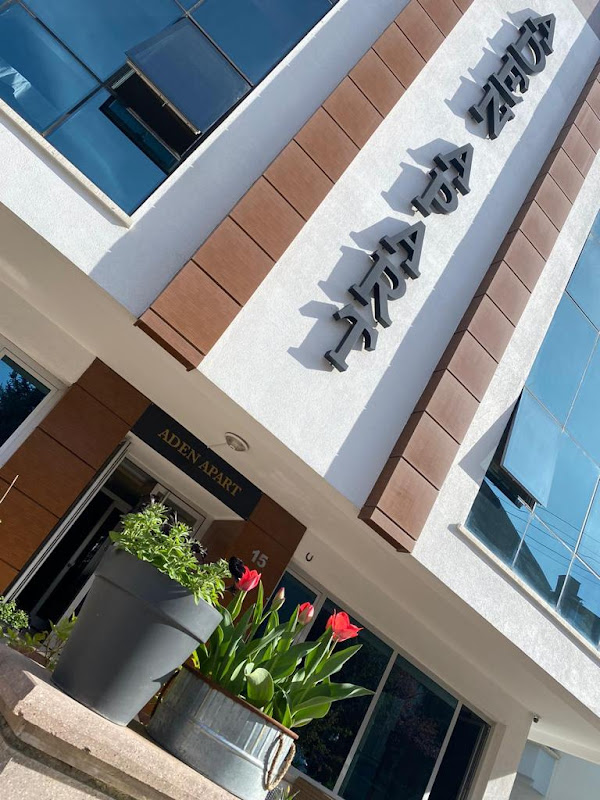 ADEN APART