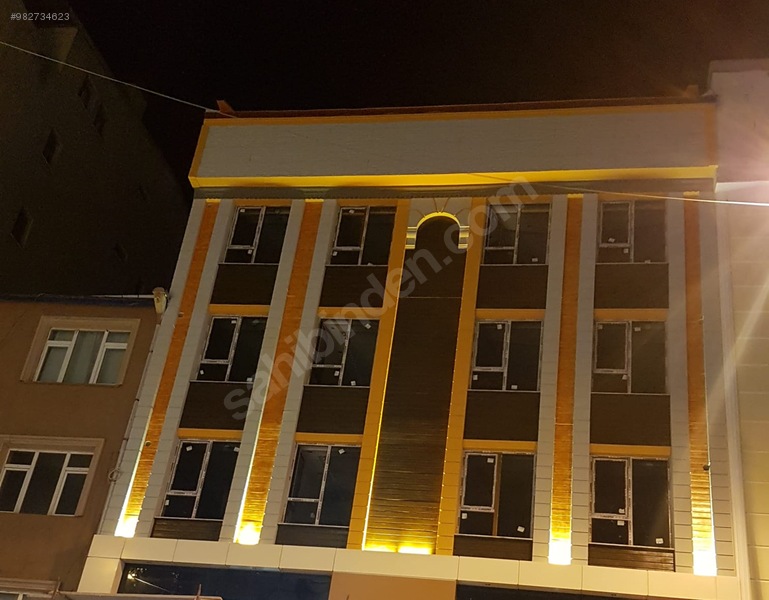 KARS OTHELLO PREMIUM SUIT