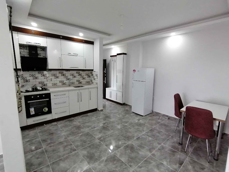 ŞAHİN APARTLARI