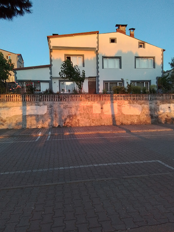 Gerze Beyaz Yalı Tatil Evi