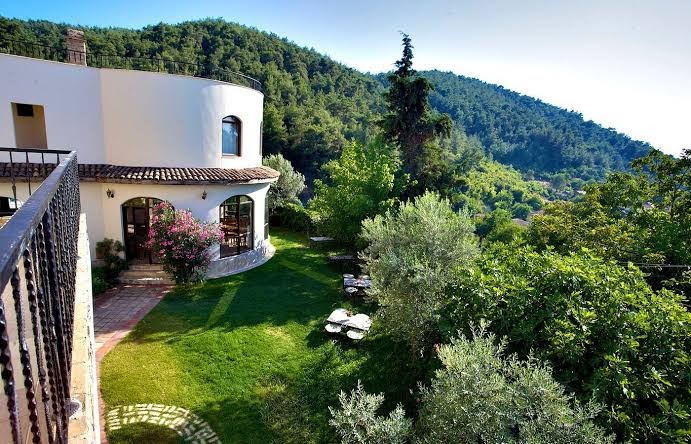 The Muses House Boutique Hotel