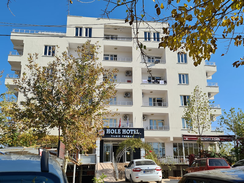 HOLE HOTEL TERMAL HAVUZLARI