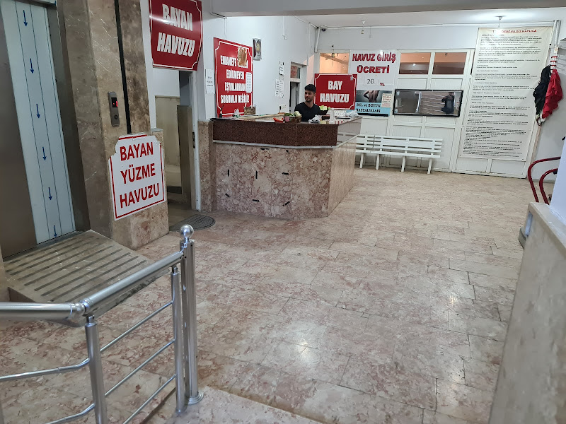 HOLE HOTEL TERMAL HAVUZLARI