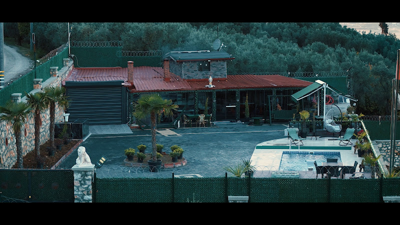 KALE SUITES BUNGALOV