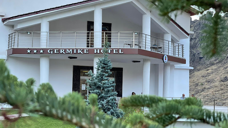 Pülümür Germike Otel - Termal Hotel, Karaderbent Kaplıcası