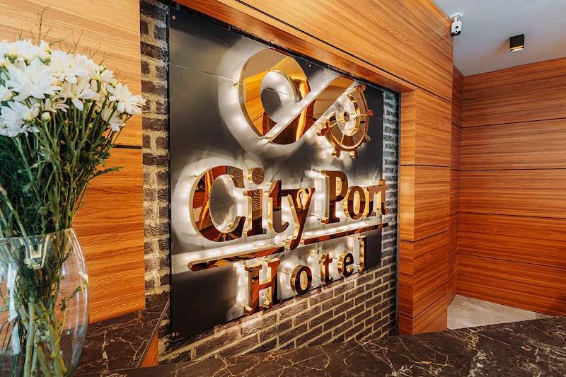 City Port Hotel