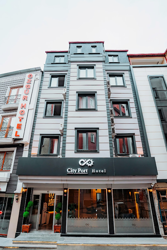 City Port Hotel