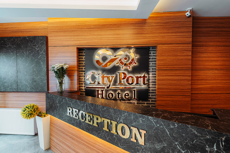 City Port Hotel