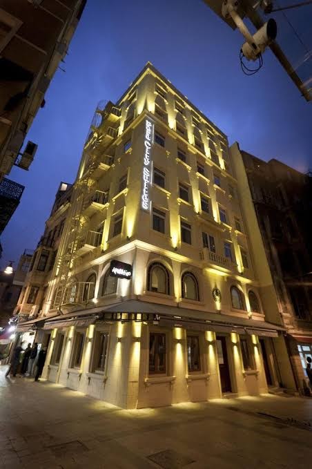 Voir Hotel Pera