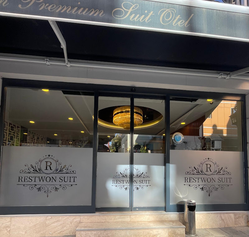 Restwon Suit Hotel