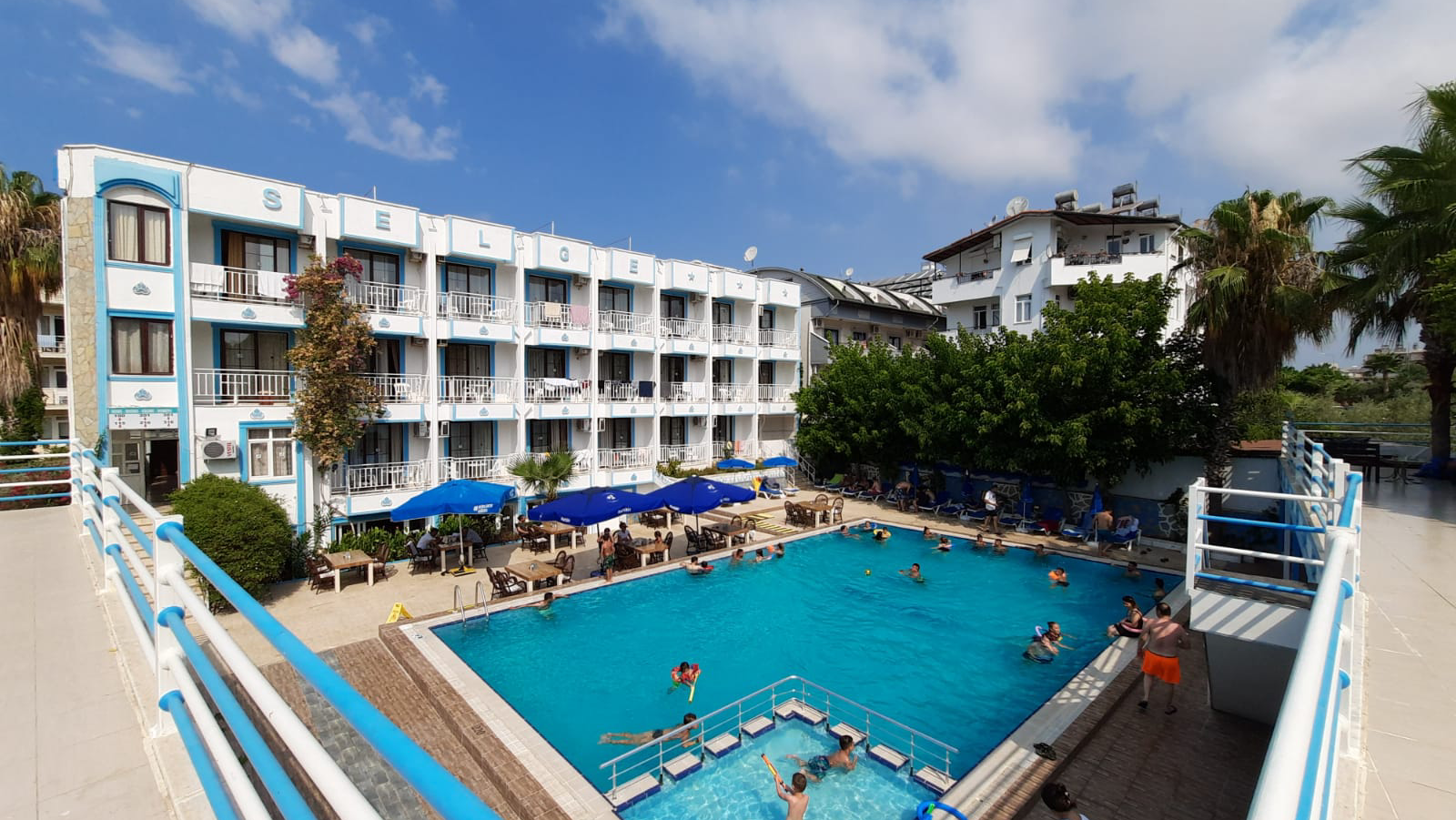 Dolunaydın Hotel / Side