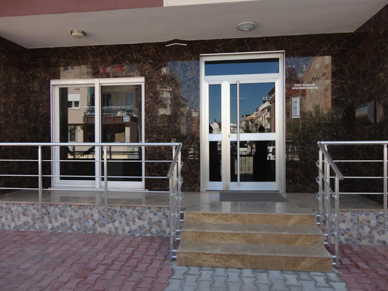 Antalya Akdeniz Üni.Yakın Kiralık Eşyalı 1+1 Apart Daireler (sadece Kız Öğrencilere "YILLIK "verilir)