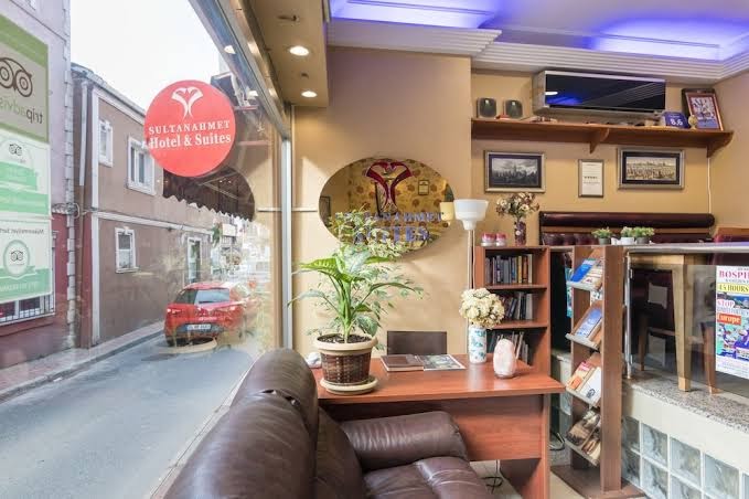 ASPARAGUS HOTEL & SUITES OLD CITY