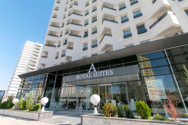 Aroyal Suites