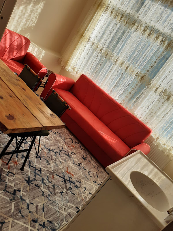 Van Backpackers Hostel