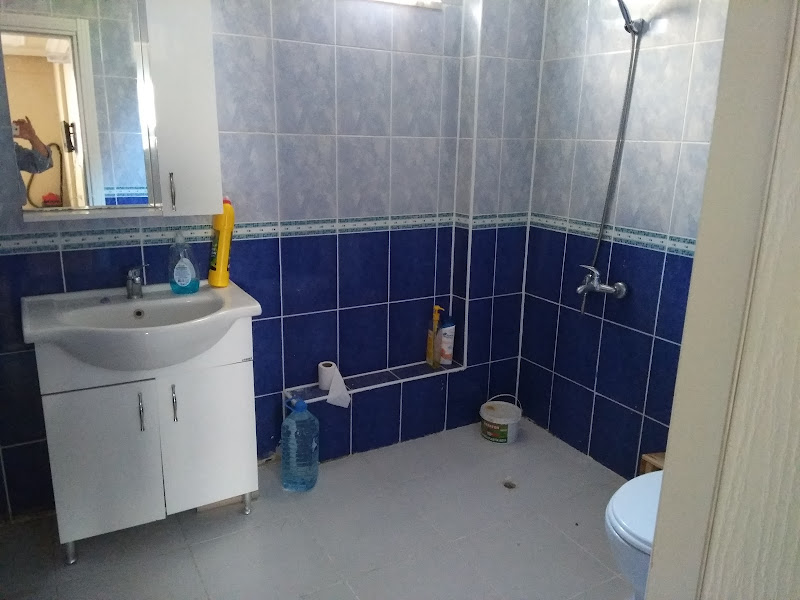 Hacı Nevruz Apartları , Kars'ta Aylık, Günlük ve Haftalık Kiralık Daireler