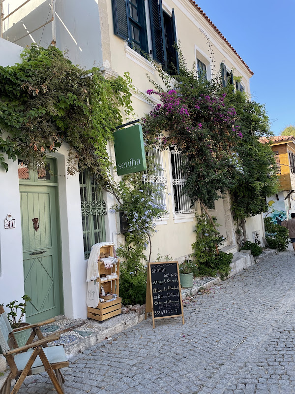 Rengigül Guest House