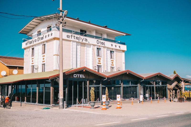 AKÇAKOCA EFTELYA OTEL 3 yıldızlı otel