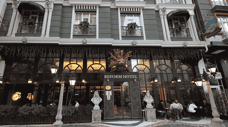 Reform Hotel