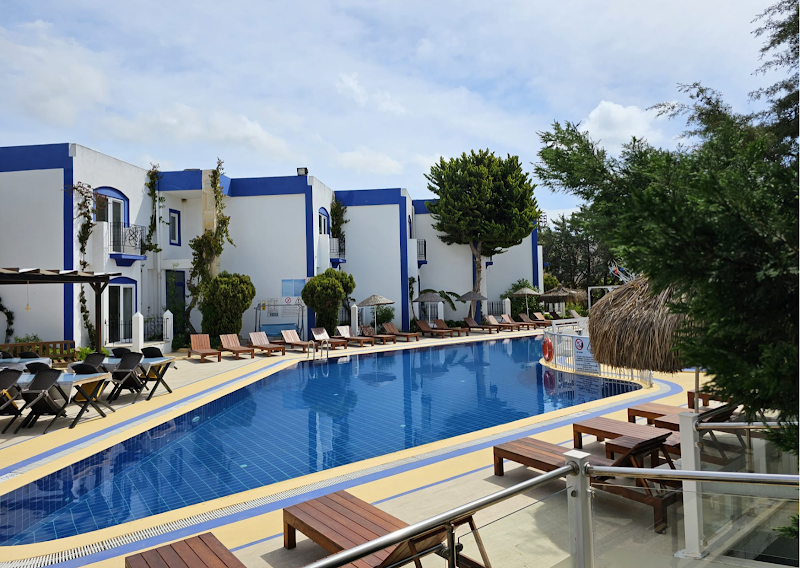Serpina Hotel