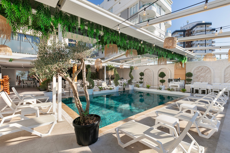 Reo Hotel