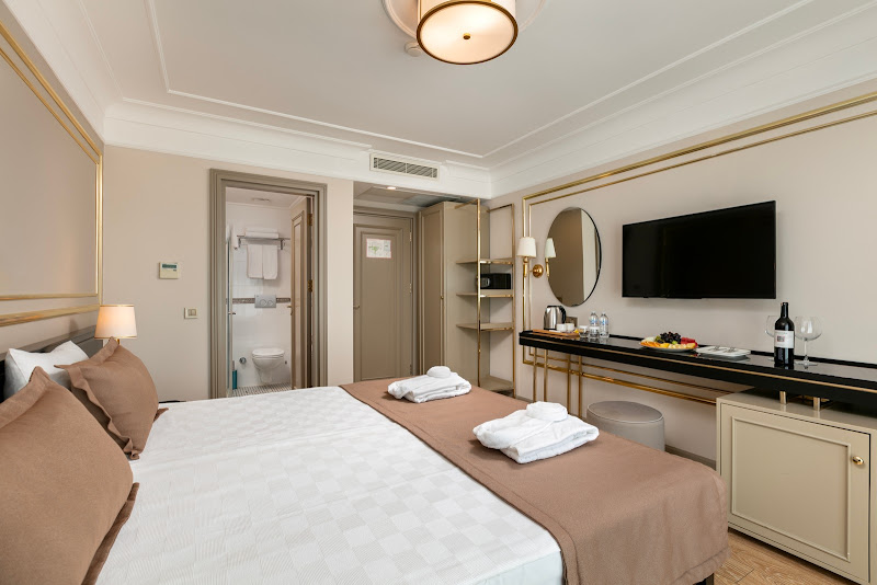 Reo Hotel