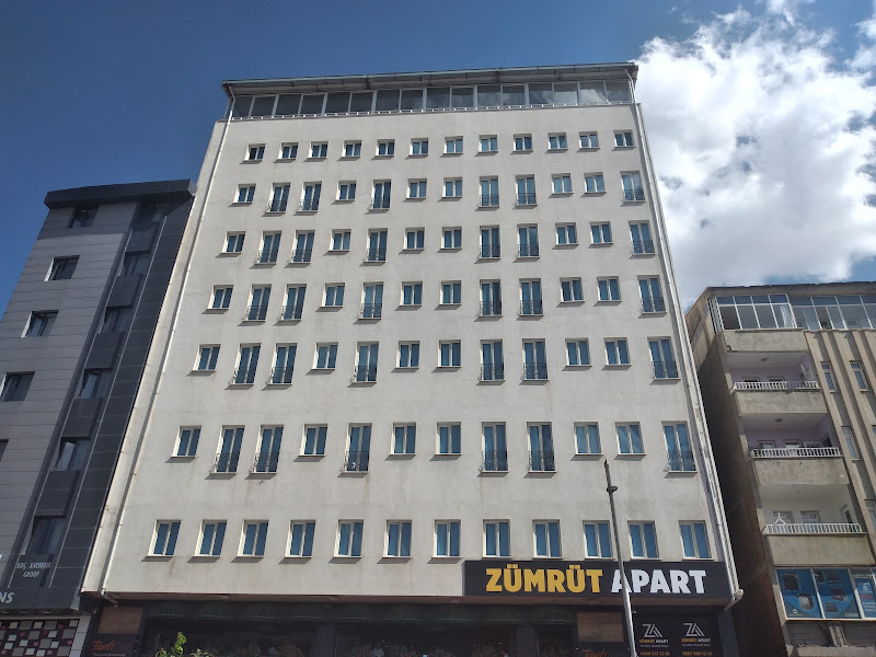 Zümrüt Apart