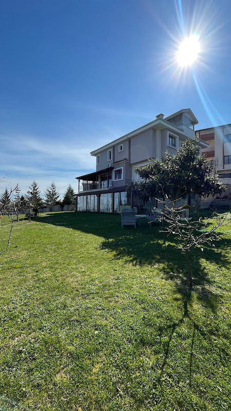 فلل للايجار في طرابزون - Black villa