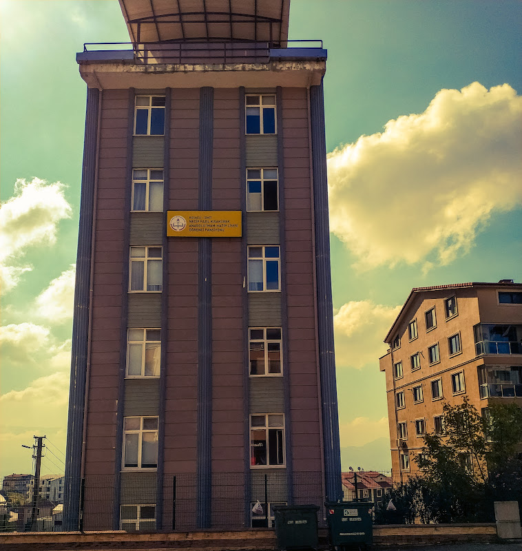 Necip Fazıl Kısakürek Anadolu İmam Hatip Lisesi Öğrenci Pansiyonu