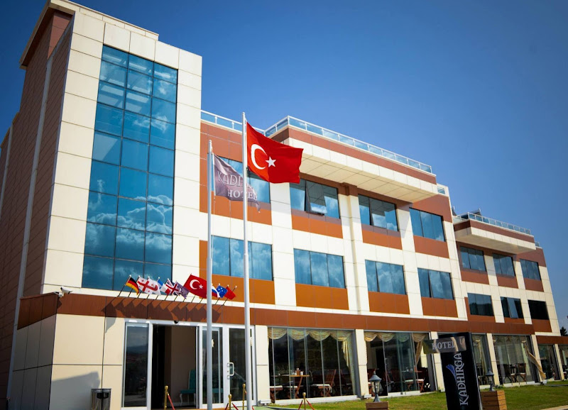 Kadhırg Hotel