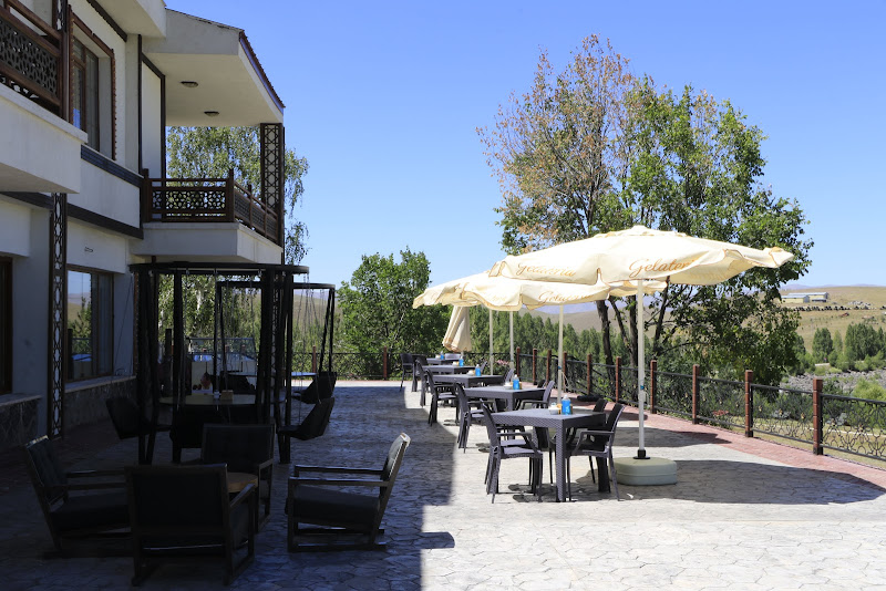 SNOWDORA GÖLET OTEL