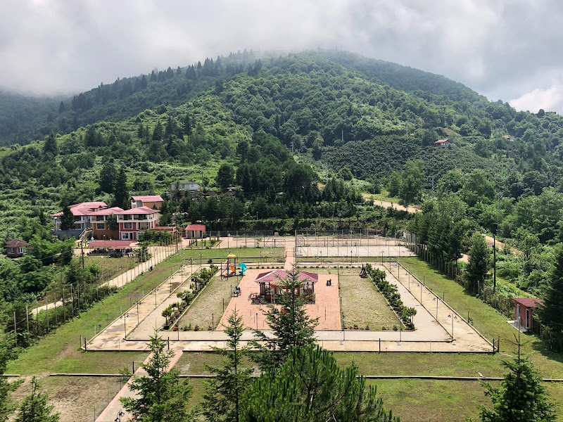 Zarh Mountain Resort